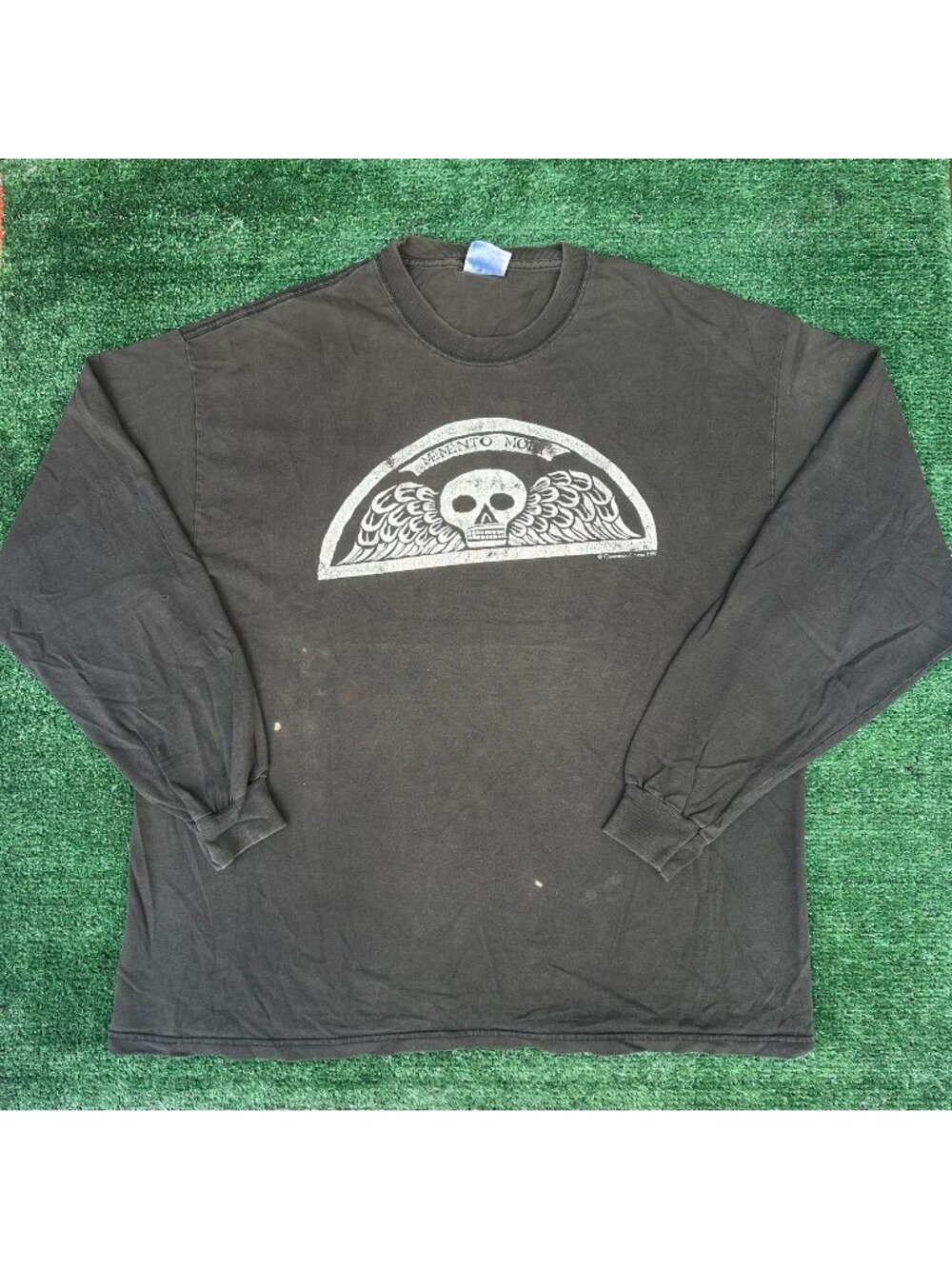 Vintage 90s Memento Mori Skull Gravestone T-Shirt Black XL Long Sleeve Goth Emo